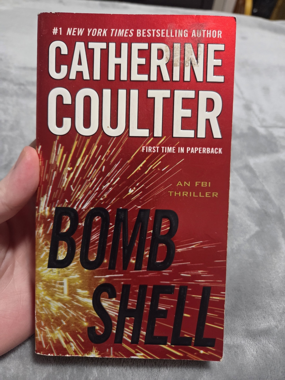 Catherine Coulter "Bombshell" Paperback Book
